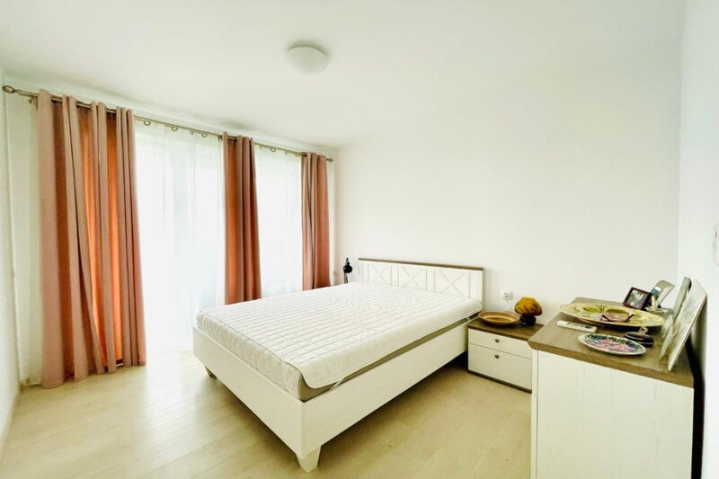 Floreasca Residence - apartament 2 camere si parcare subterana, 70 mp.